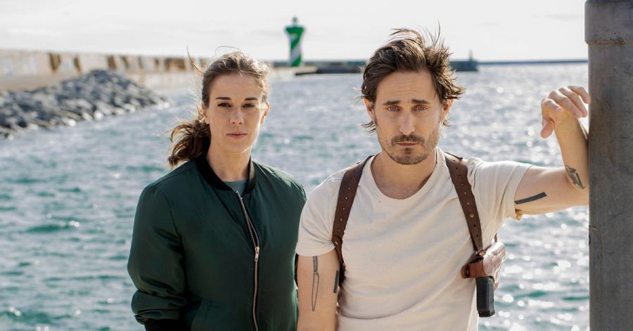 Kommissar Xavi Bonet (Clemens Schick) und seine Kollegin Fina Valent (Anne Schäfer) im Einsatz.