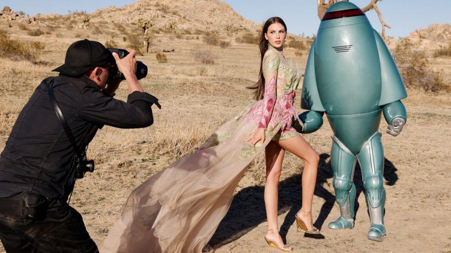 Anita bei ihrem Cover-Shooting für die "Harper's Bazaar". (mia/spot)