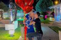 Giuseppe D'anna macht seiner 76-jährigen Freundin einen Antrag