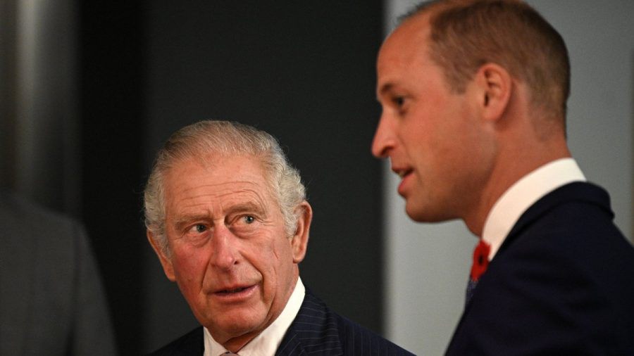 Prinz Charles und Prinz William vertreten die Queen. (hub/spot)