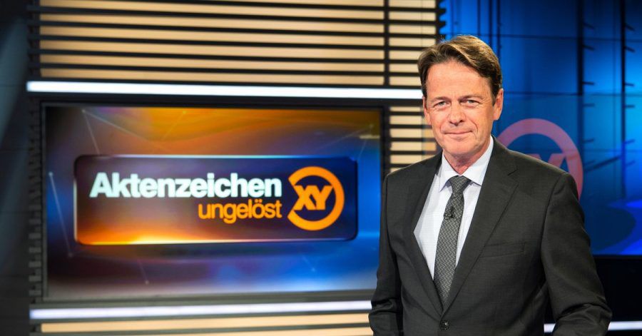 Der ZDF-Moderator Rudi Cerne im Studio der Sendung «Aktenzeichen XY ... ungelöst».