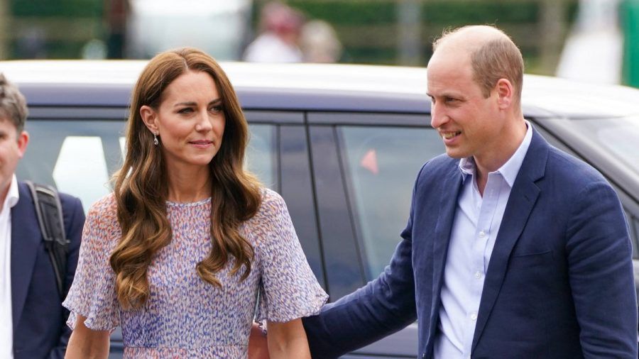 Herzogin Kate und Prinz William bei einem Auftritt in Cambridge. (ncz/spot)