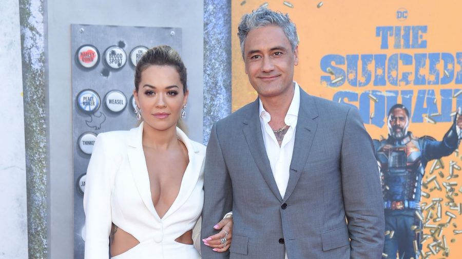 Ihren ersten offiziellen Auftritt als Paar hatten Rita Ora und Taika Waititi bei der "Suicide Squad"-Premiere in Kalifornien im August 2021. (tae/spot)