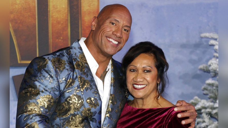 Dwayne "The Rock" Johnson und seine Mutter Ata Johnson bei einer Filmpremiere. (aha/spot)