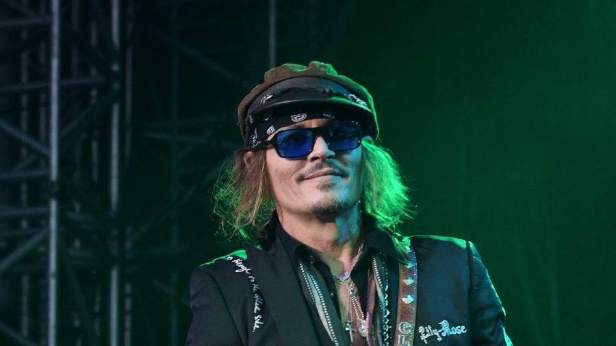 Johnny Depp ist aktuell mit dem Gitarristen Jeff Beck auf Europa-Tour. (dr/spot)