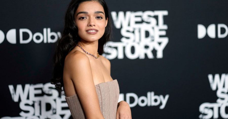 Rachel Zegler besucht die "West Side Story"-Premiere in New York.