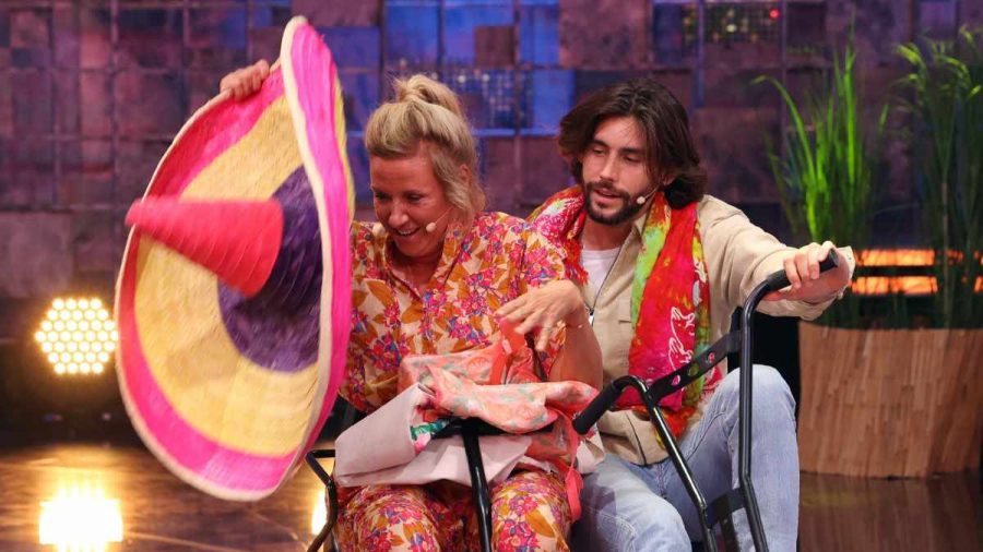 Andrea Kiewel und Alvaro Soler