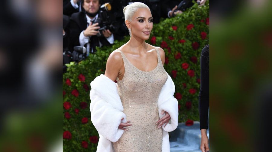 Kim Kardashian in der Monroe-Robe bei der Met Gala 2022. (jom/spot)