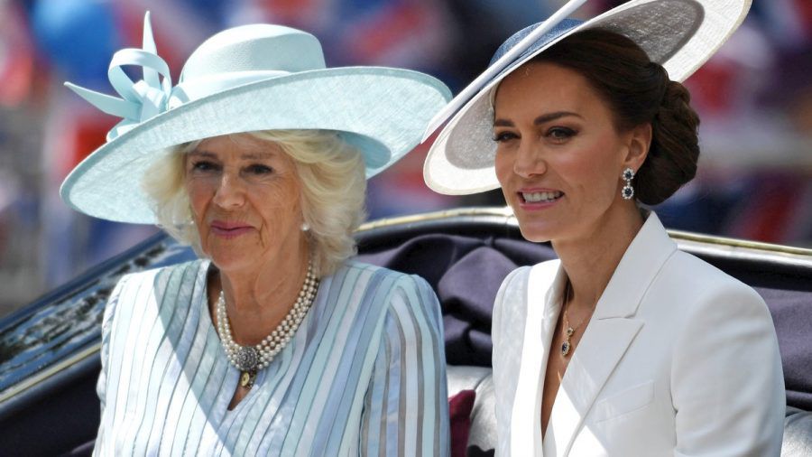 Herzogin Kate und Herzogin Camilla bei "Trooping the Colour". (hub/spot)