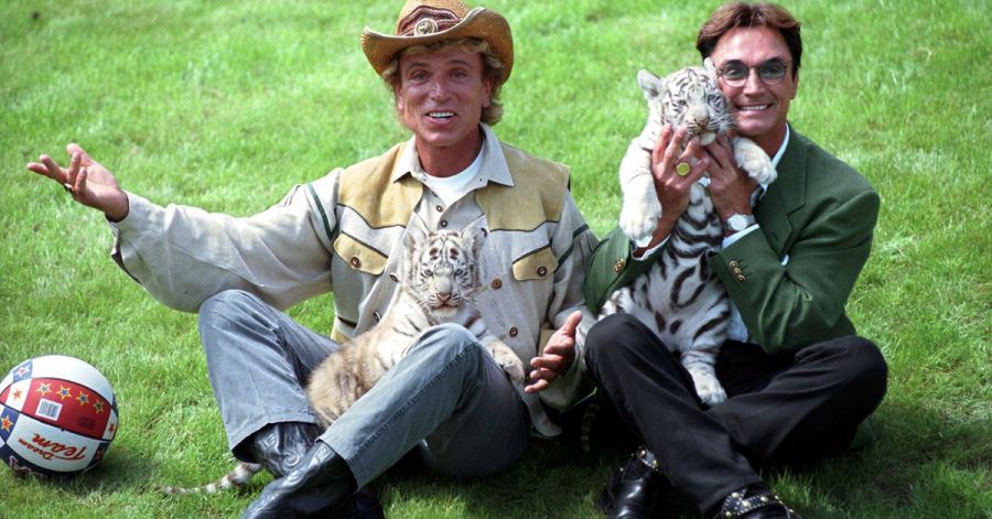 Ein Leben im Rampenlicht: Dinge aus dem Nachlass von Siegfried (l) und Roy wurden versteigert.