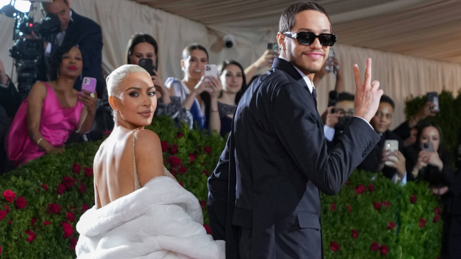 Kim Kardashian und Pete Davidson bei der "Met Gala"