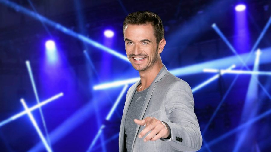 "Das große Schlagercomeback 2022": Florian Silbereisen begrüßt zahlreiche Gäste. (cg/spot)