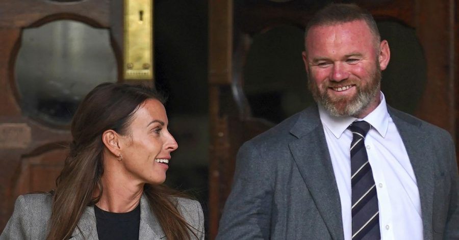 Gewonnen: Coleen und Wayne Rooney beim Verlassen des Royal Courts Of Justice in London.