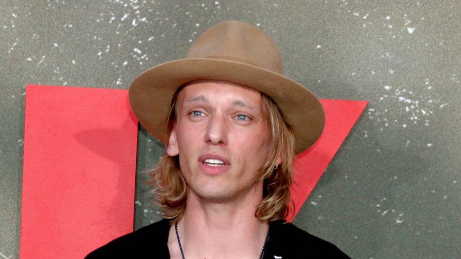 Jamie Campbell Bower gehört seit der neuesten Staffel zum "Stranger Things"-Cast (dr/spot)