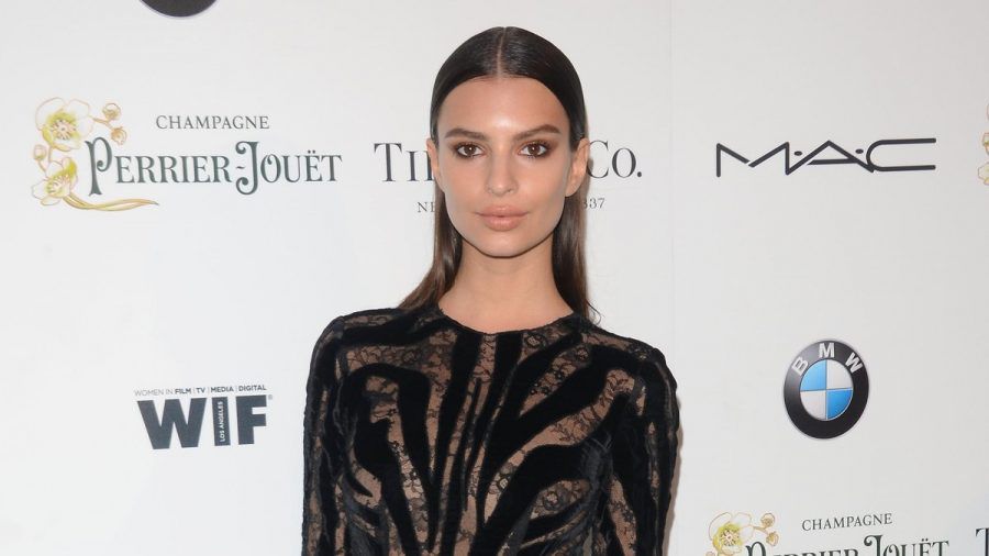 Emily Ratajkowski, hier auf einem Event in Los Angeles, soll sich getrennt haben. (wue/spot)