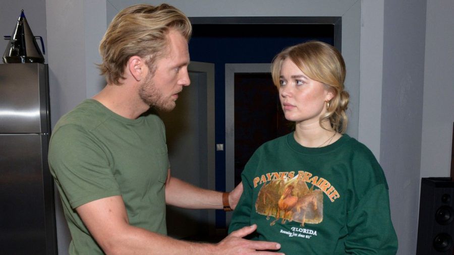 "GZSZ": Zwischen Gina und Paul kommt es zum ersten Beziehungsstreit. (cg/spot)
