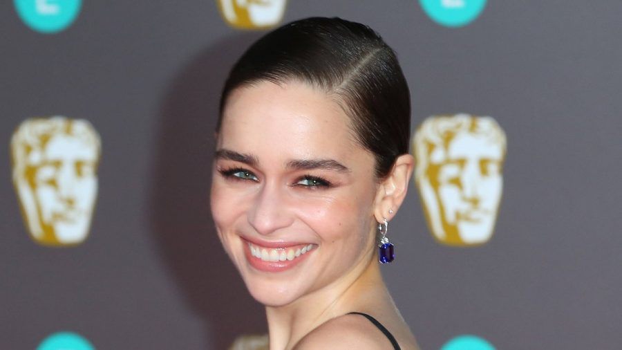 Emilia Clarke hat eine lange Krankengeschichte hinter sich gebracht. (dr/spot)