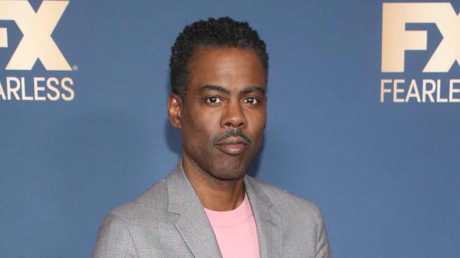 Chris Rock bekam bei der Oscarverleihung 2022 eine Ohrfeige von Will Smith. (aha/spot)