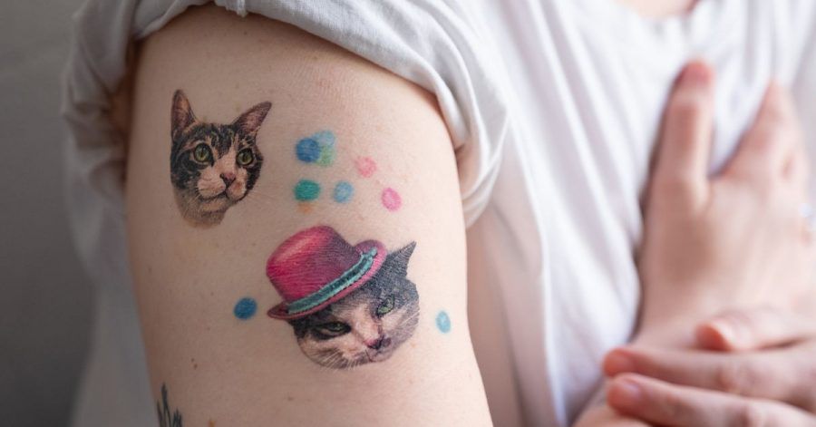Einige Tattoofarben stehen im Verdacht, Allergien auszulösen. Da die Farbpigmente dauerhaft unter der Haut bleiben, sollten Kunden sich vorab genau nach den verwendeten Materialien erkundigen.
