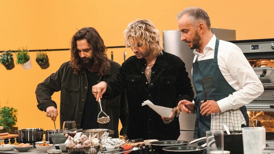Bill und Tom Kaulitz bei „Böhmi brutzelt".