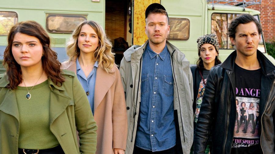 In der Serie "Damaged Goods" spielt Tim Oliver Schultz (r.) den bindungsunfähigen Mads. (jru/spot)