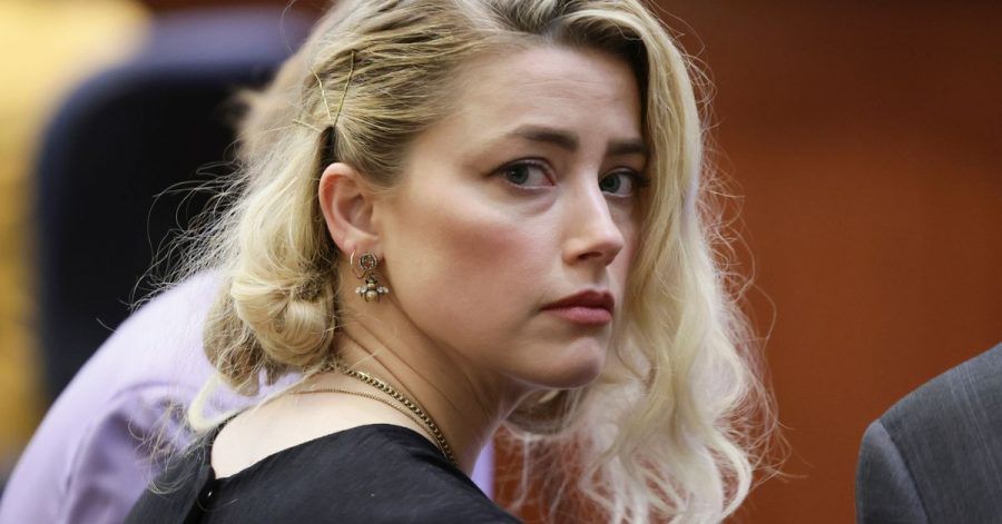 Amber Heard vor der Verlesung des Urteils im US-Bundesstaat Virginia.