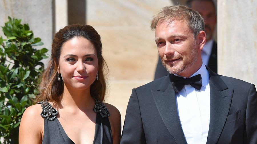 Christian Lindner und Franca Lehfeldt, hier in Bayreuth im Jahr 2018, haben geheiratet. (wue/spot)