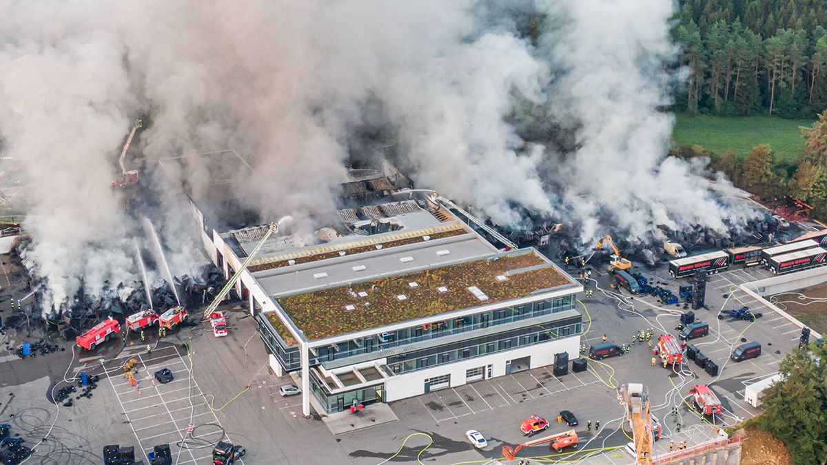 Feuer bei Hochzeit