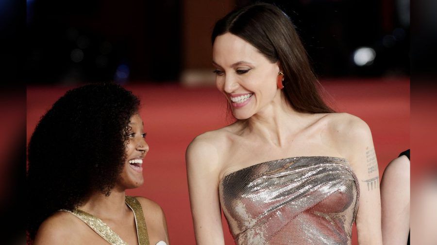 Zahara Jolie-Pitt geht bereits auf College. (aha/spot)