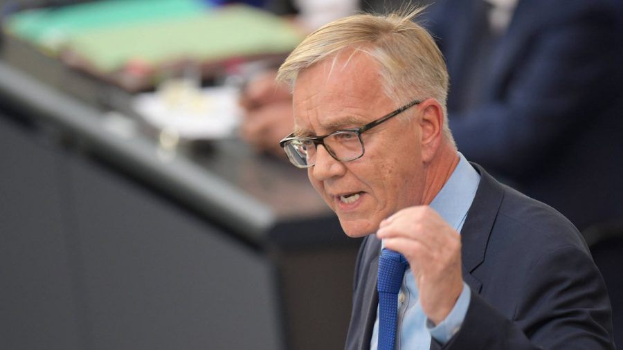 Brach sich im Urlaub bei einem Radunfall mehrere Rippen: Linken-Politiker Dietmar Bartsch. (dr/spot)