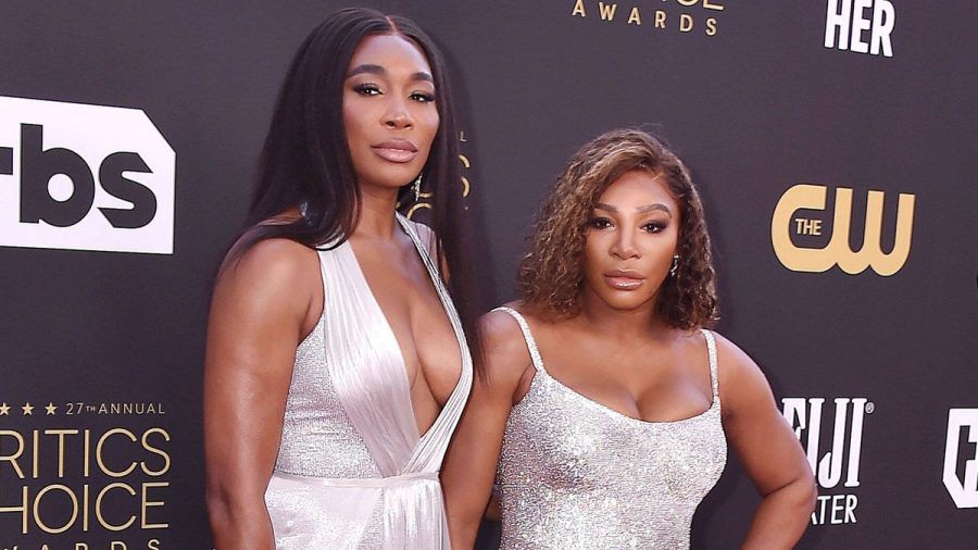 Serena und Venus Williams werden bei den US Open im Doppel antreten. (jk/spot)
