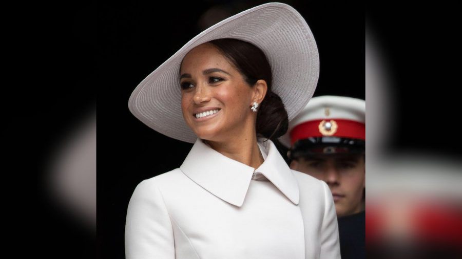 Mit diesem Foto gratulieren William und Kate ihrer Schwägerin Meghan zum Geburtstag. (ili/spot)