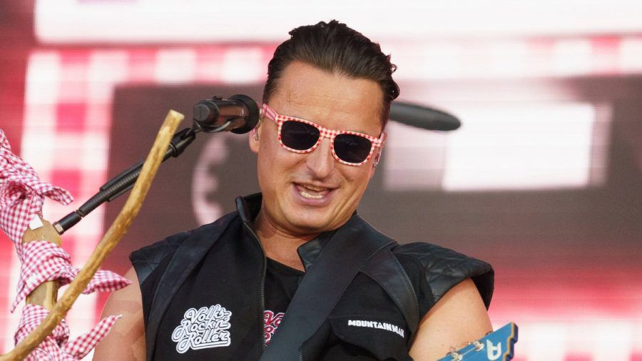 Andreas Gabalier spielt am Samstag in München vor einem riesigen Publikum. (wue/spot)