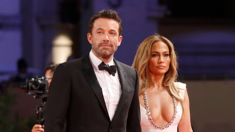 Ben Affleck und Jennifer Lopez, hier in Venedig, haben am Wochenende mit Freunden und Familie ihre Hochzeit gefeiert. (wue/spot)