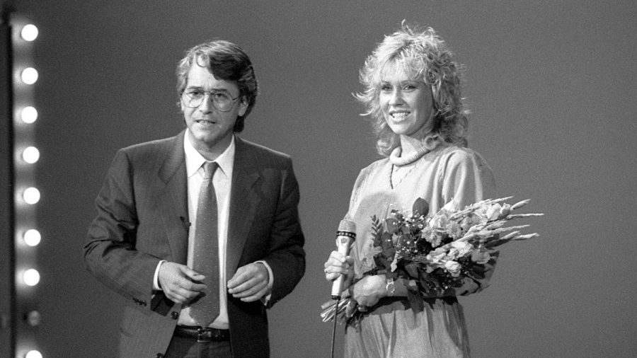 Agnetha Fältskog mit Frank Elstner 1983 bei "Wetten, dass...?"