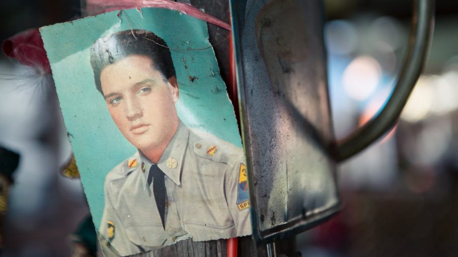 Haben Sie diesen Mann gesehen? Ein Foto von Elvis Presley in Vietnam. (mia/spot)