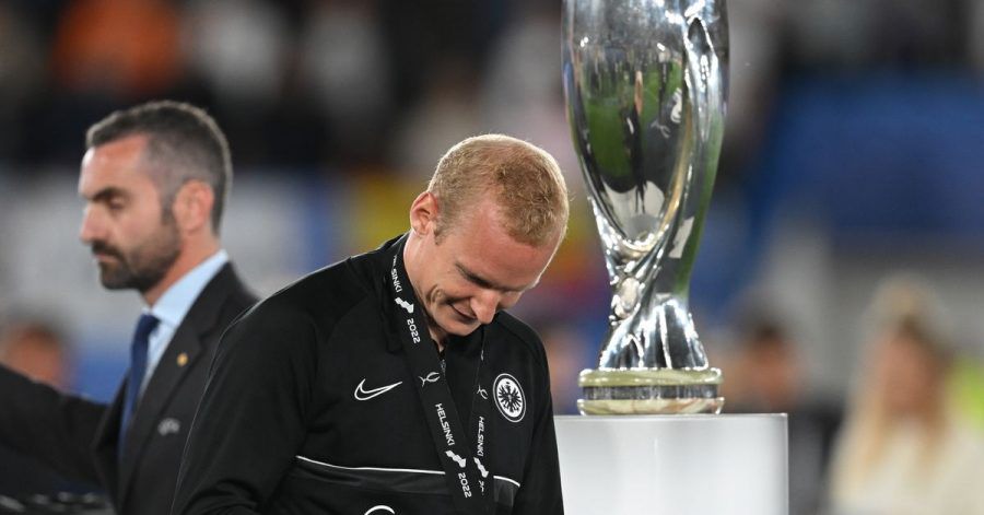 Landete am Mittwochabend den Quotenhit: Das Finale im UEFA-Super Cup mit Real Madrid gegen Eintracht Frankfurt im Olympiastadion Helsinki. Frankfurts Sebastian Rode blickt auf seine Silbermedaille.