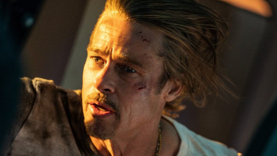 Brad Pitt als geschundener Zuggast in "Bullet Train". (stk/spot)