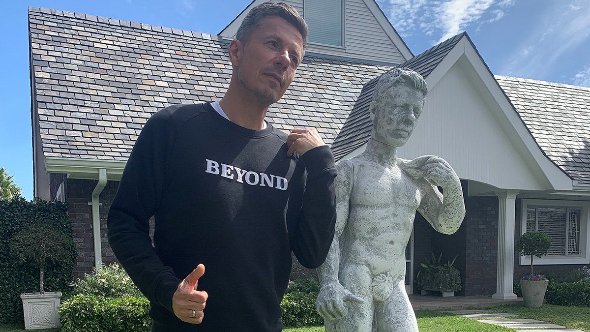Michi Beck mit seiner Statue