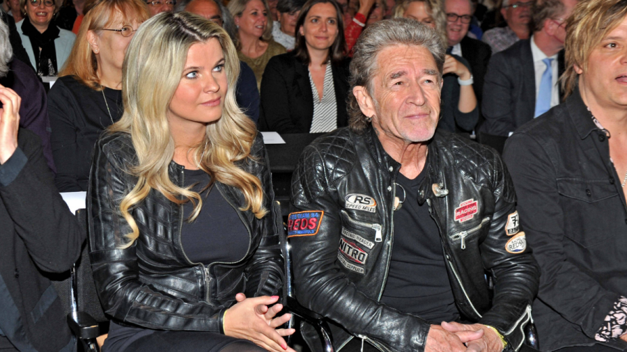 Peter Maffay und Partnerin Hendrikje Balsmeyer in der Paulskirche in Frankfurt am Main