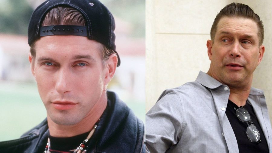 Stephen Baldwin jung mit Basecap und älter in einem blassblauen Hemd