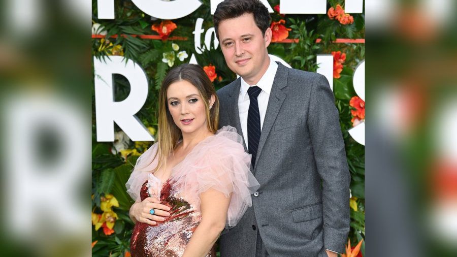 Billie Lourd und Ehemann Austen Rydell auf der Premiere zum Kinofilm "Ticket ins Paradies" in London. (amw/stk/spot)