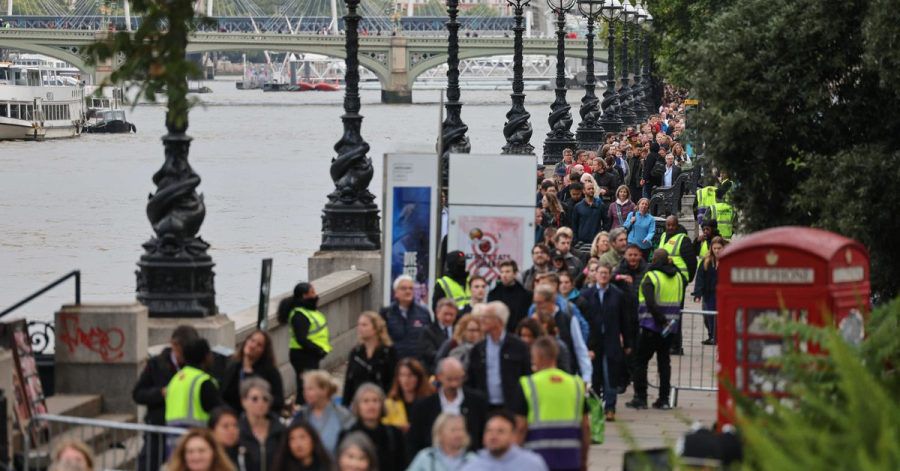 Die Beerdigung von Königin Elizabeth II. zieht massenweise Menschen in die britische Hauptstadt.