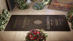 Knapp eine Woche nach der Beerdigung wurde das erste Bild des Grabs von Queen Elizabeth II. veröffentlicht. (dr/spot)