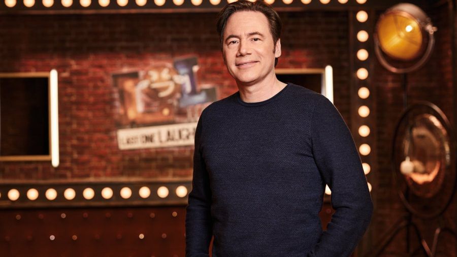 Michael Bully Herbig präsentiert auch 2023 "LOL - Last One Laughing". (jom/spot)