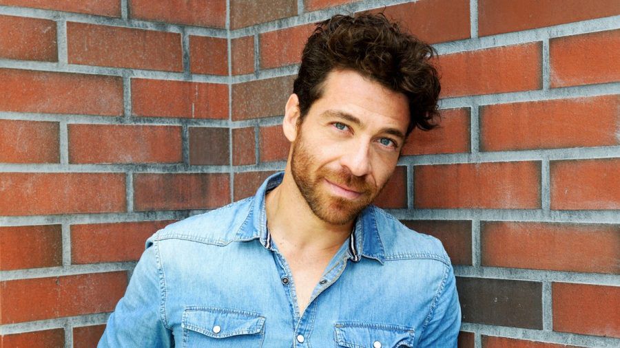 Patrick Fernandez ist ab Herbst 2022 bei "GZSZ" zu sehen. (amw/spot)