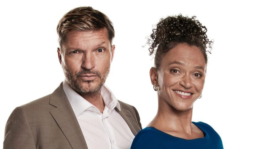 Hardy Krüger jr. wirft als Ralf Sobotta ein Auge auf die von Sarah Masuch dargestellte Anette Roth. (lau/spot)