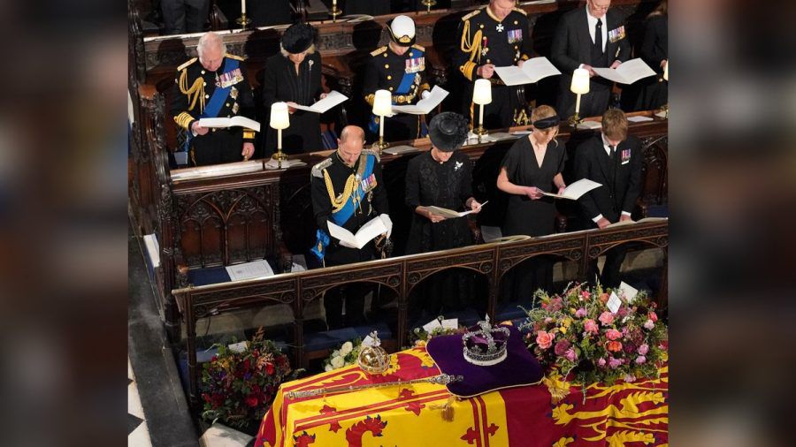 Der Platz vor König Charles III. links unten blieb frei. (stk/spot)