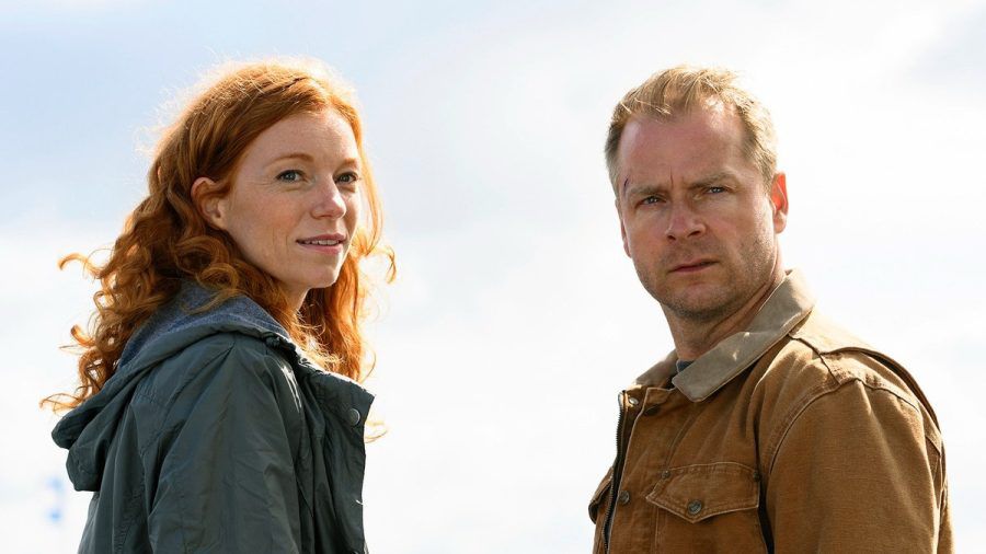 Jule (Marleen Lohse) und Hauke (Hinnerk Schönemann) in "Nord bei Nordwest: Im Namen des Vaters". (cg/spot)