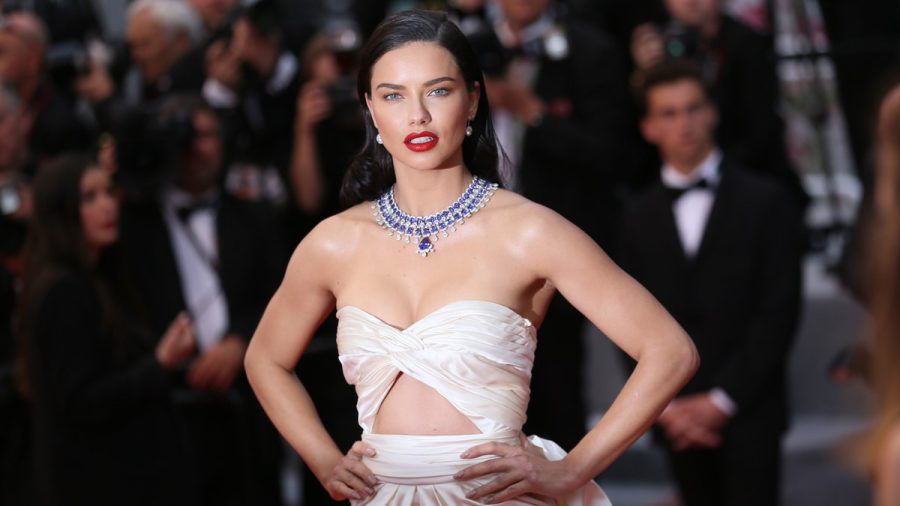 Adriana Lima ist nun dreifache Mutter. (eee/spot)